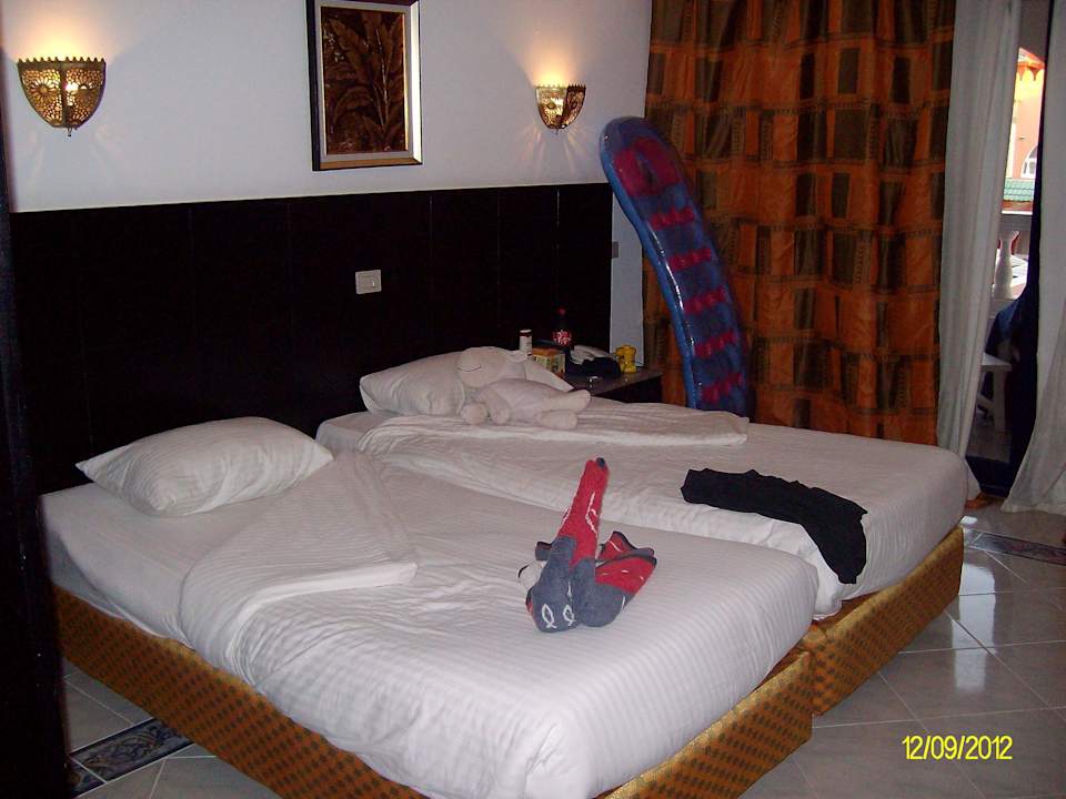 Bett Pickalbatros Alf Leila Wa Leila Resort - Neverland Hurghada