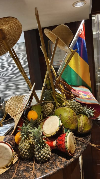 Gastro Sands Suites Resort & Spa