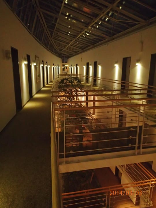 Gang zu den Zimmern SCOTTY + PAUL Hotel Deggendorf