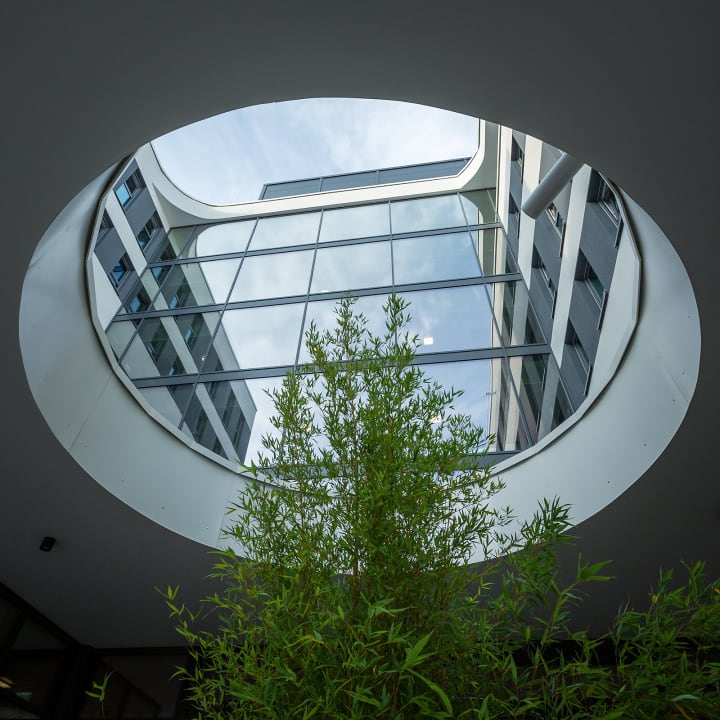 Ausblick Holiday Inn - the niu, Mesh Stuttgart Messe