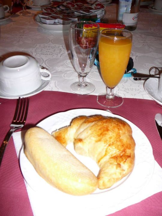 Śniadanie kontynentalne Hotel Caceres Golf