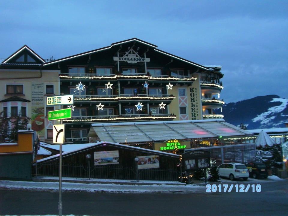 Hotel in den frühen Morgenstunden Hotel Kohlerhof