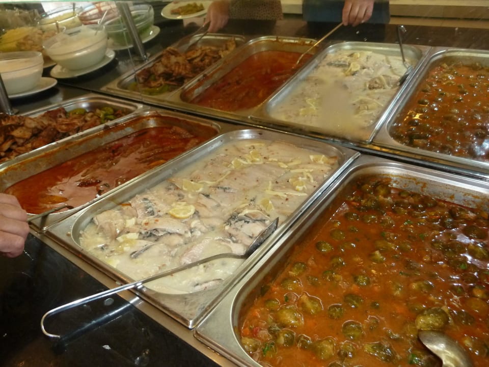 Buffet Haupfspeise Hotel Alara Kum