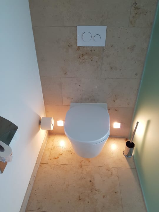 Bad Hotel Hirschen Horn | Refugium am See