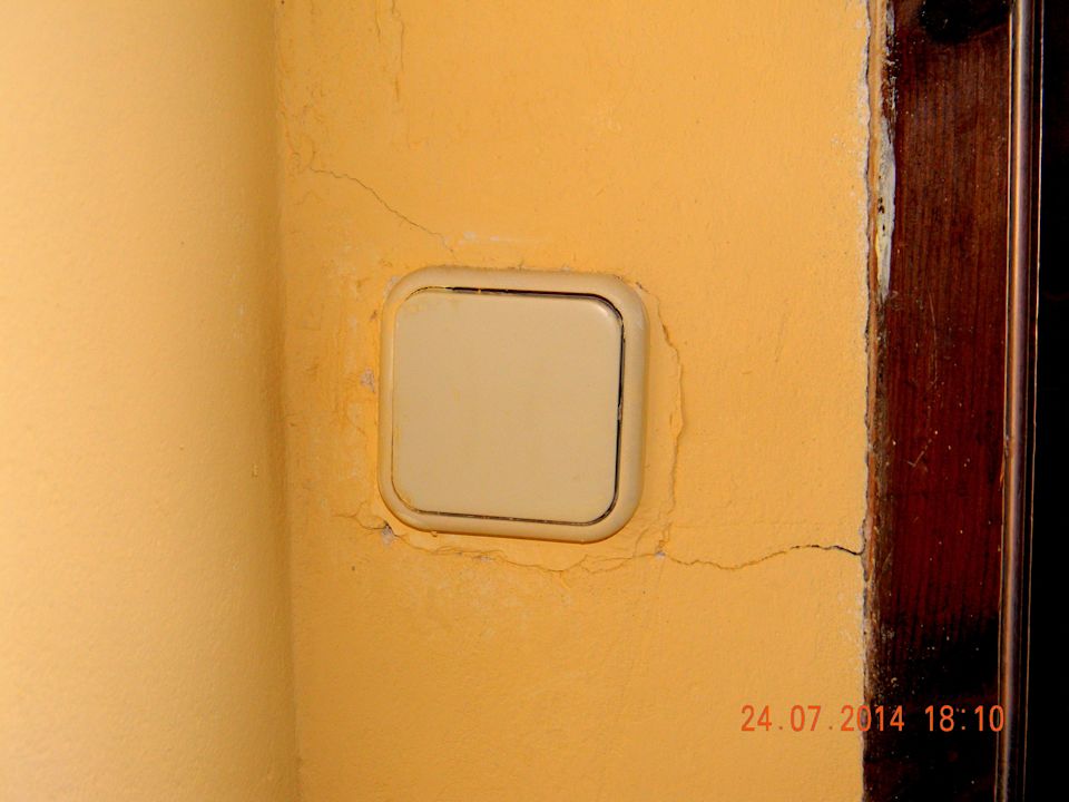 Risse überall Flacalco Hotel & Apartments