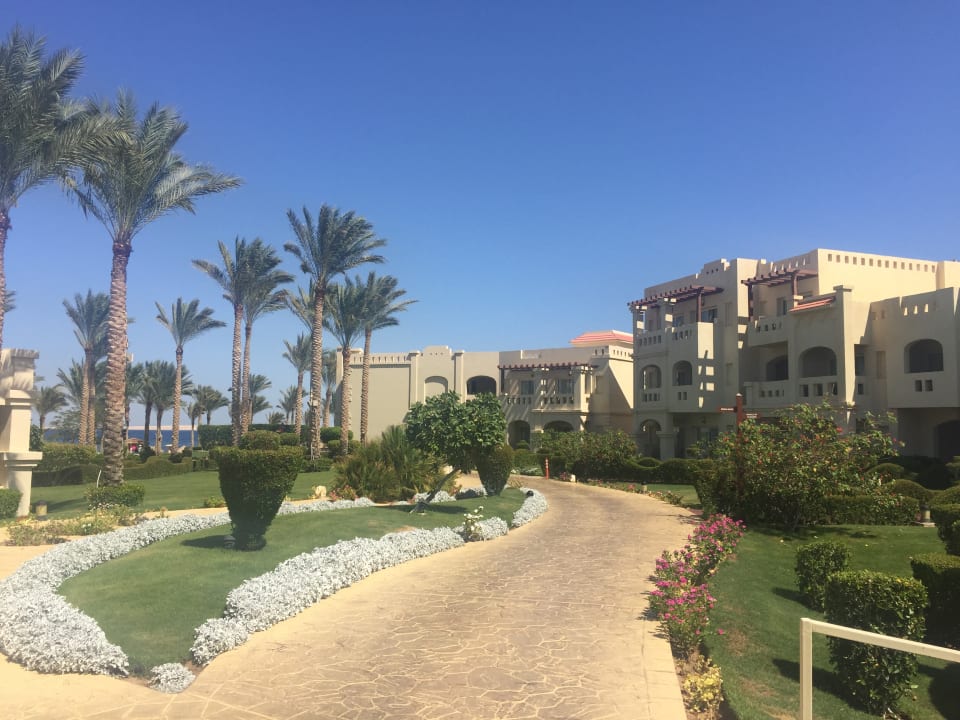 Liebevoll gepflegte Gartenanalage Rixos Sharm El Sheikh Adults Only 18 +