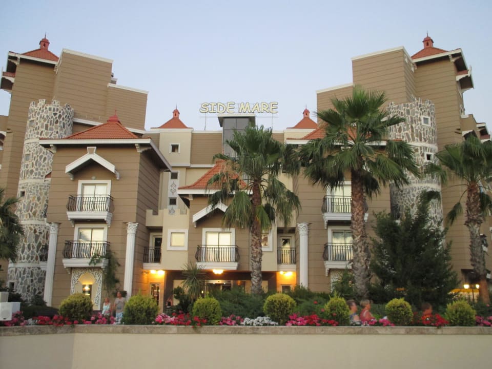 Sicht von der Straße Side Mare Resort & Spa
