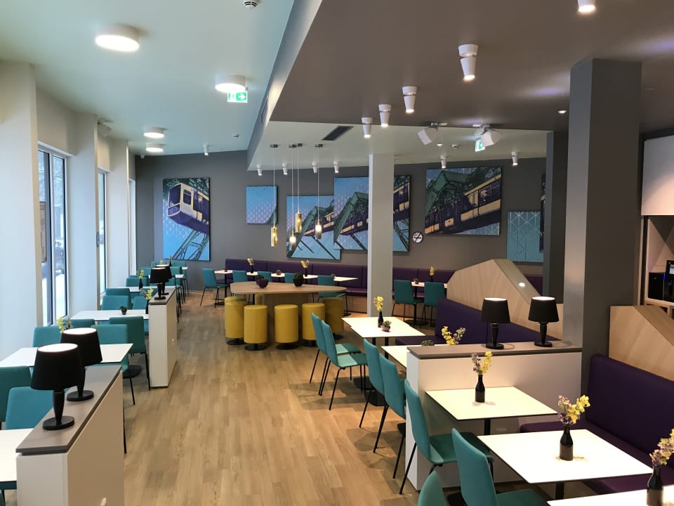 Frühstücksraum B&B HOTEL Wuppertal City-Süd