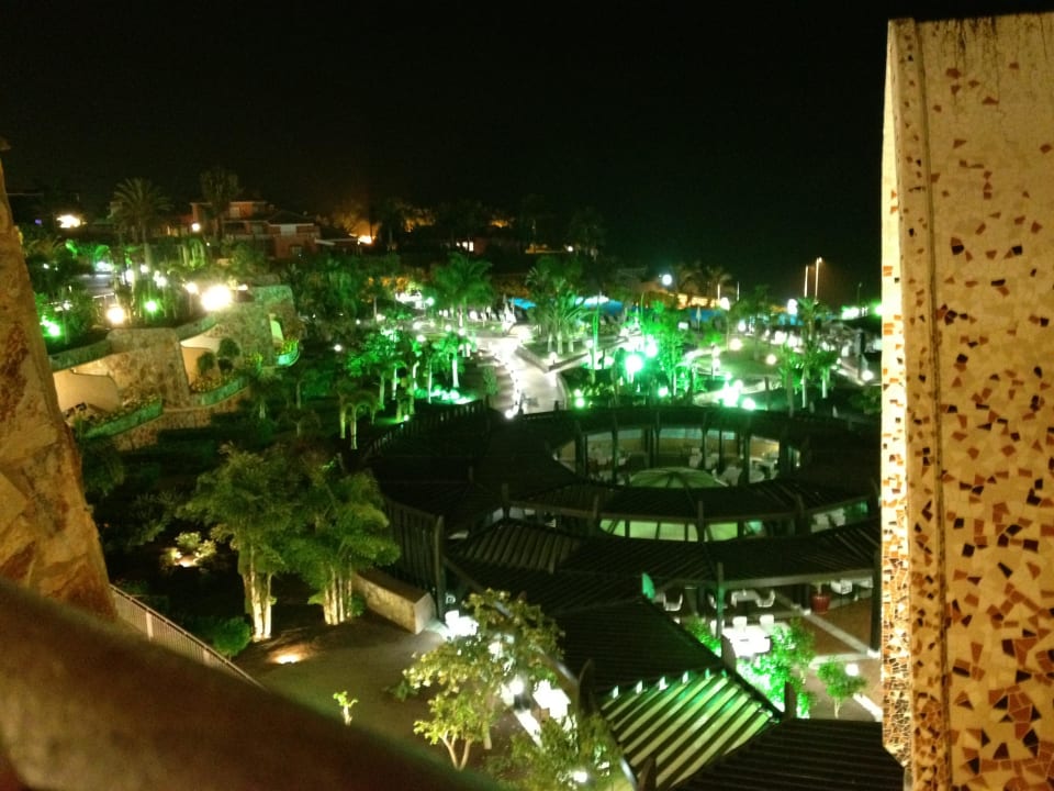El hotel por la noche H10 Playa Meloneras Horizons Collection