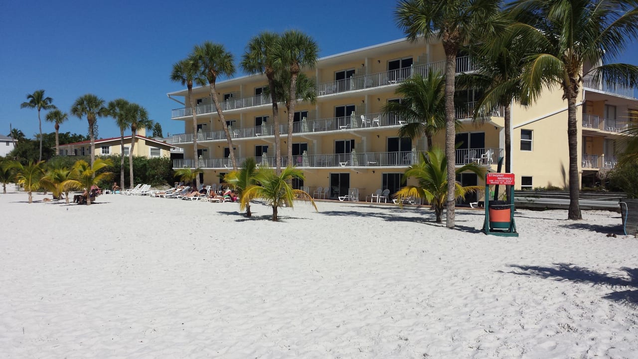 Outrigger  Hotel Outrigger Beach Resort