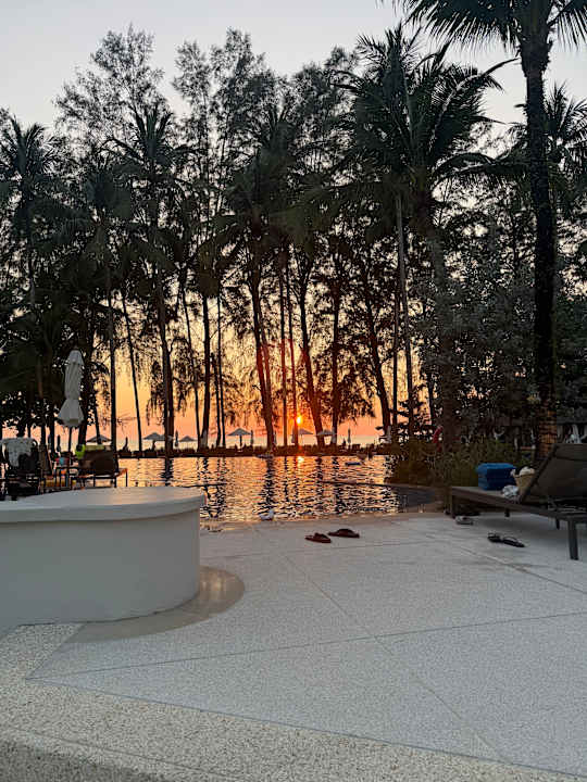 Pool Outrigger Khao Lak Beach Resort