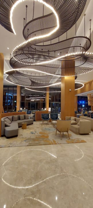 Lobby Hampton by Hilton Marjan Island