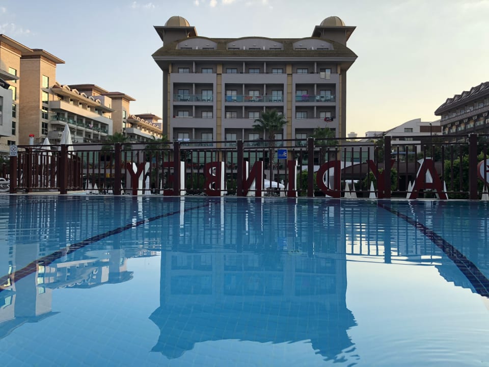 Pool Aydinbey Kings Palace & Spa