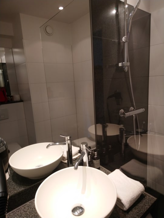 Zimmer Motel One Köln Waidmarkt