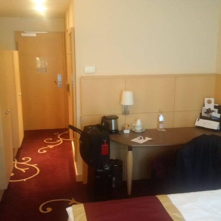Desk Hotel Mondial am Dom Cologne- MGallery