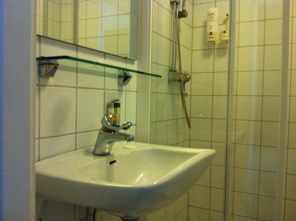 Sanitärräumchen ProfilHotels - Hotel Garden