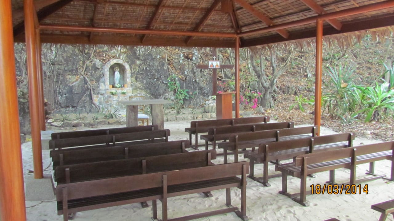 Kapelle Hotel Amanpulo Resort