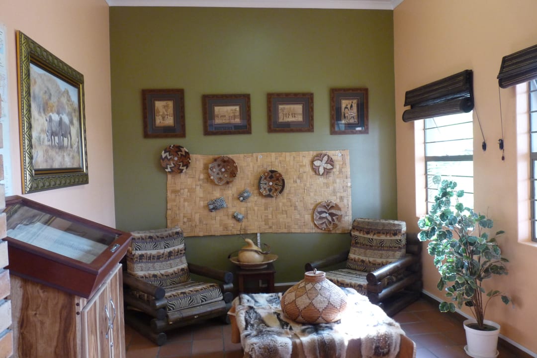 Lobby Kalahari Arms Hotel