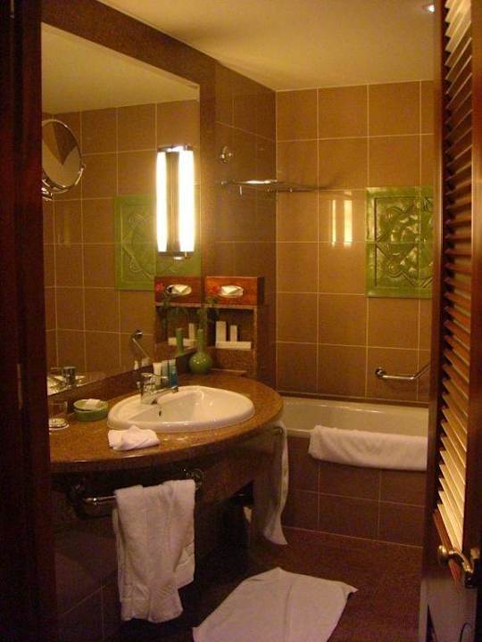Bad Hilton Hanoi Opera