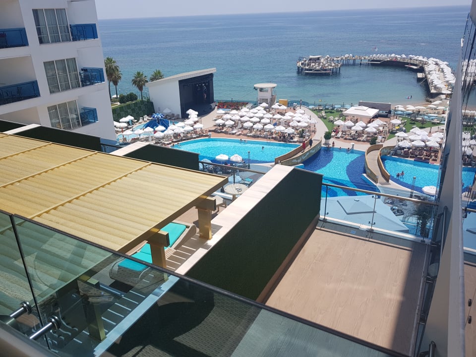 Vom Zimmer aus Azura Deluxe Resort & Spa Hotel