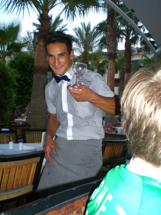 Superkellner Gökhan Hane Family Resort