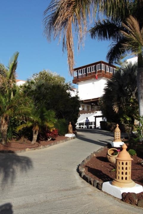 Weg zum Haupthaus Fuerteventura Princess