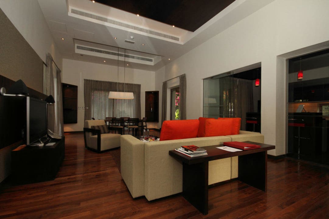 Pool Residence Nr. 23 Meliá Desert Palm Dubai