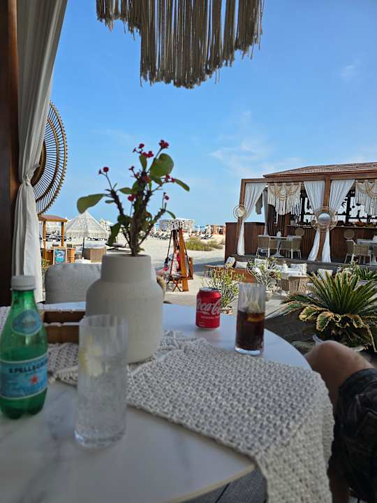 Strand Rixos Premium Saadiyat Island