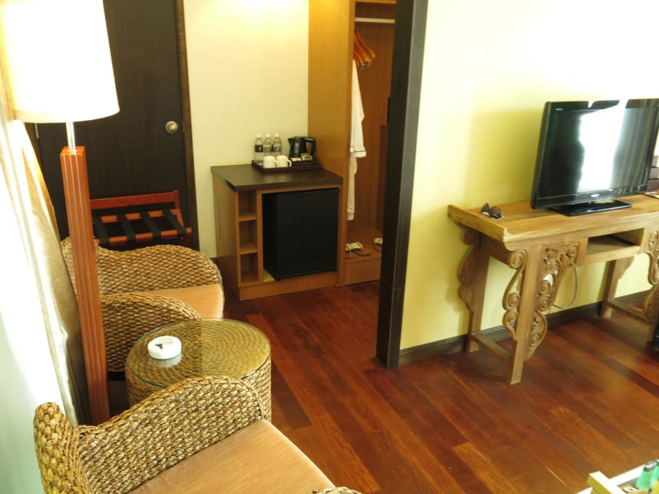 Sessel Tunamaya Resort