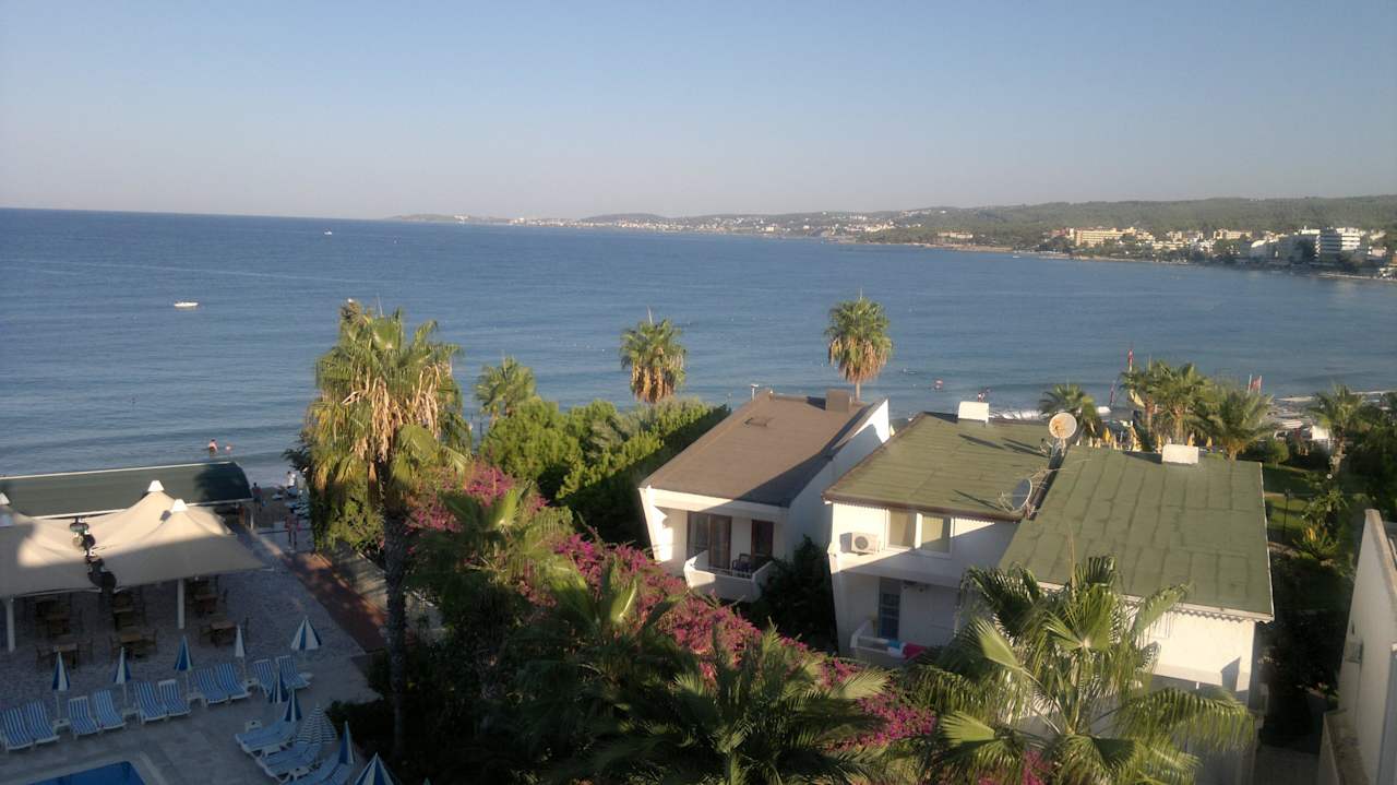 Blick von Block B in Richtung Avsallar Lonicera Resort & Spa Hotel