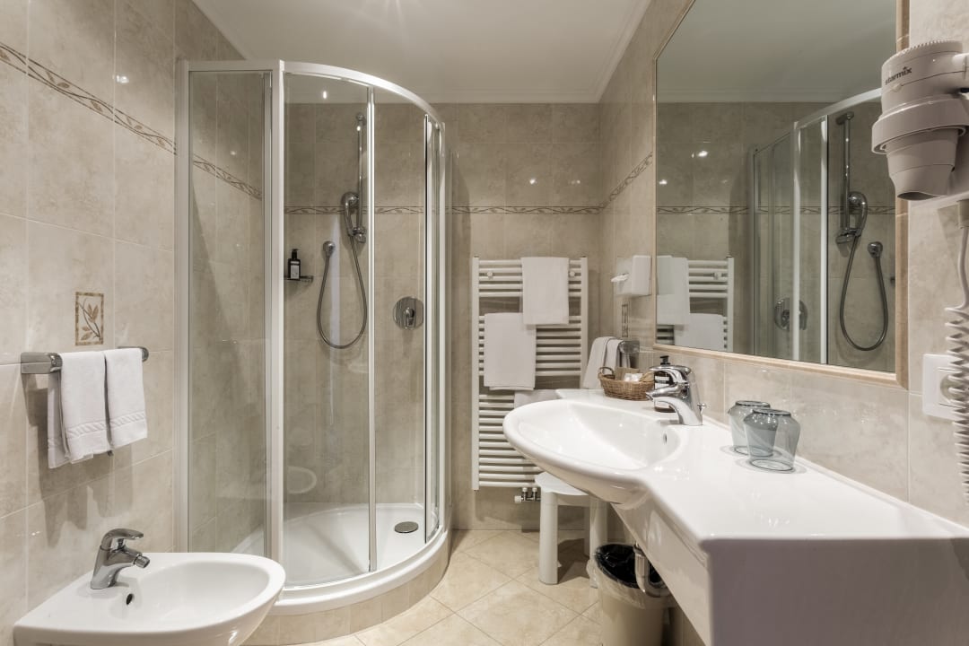 Zimmer Hotel Niblea Dolomites