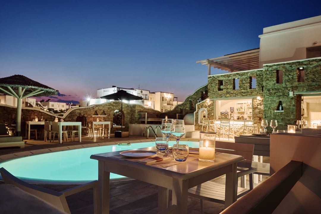 Gastro Paolas Τown Boutique Hotel