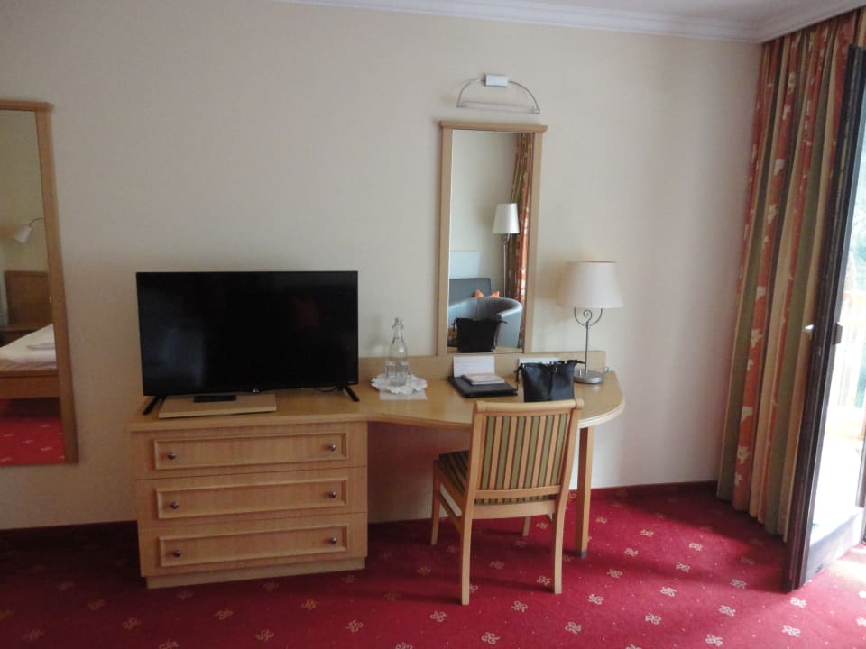 Zimmer Damülser Hof - Wellness & Spa