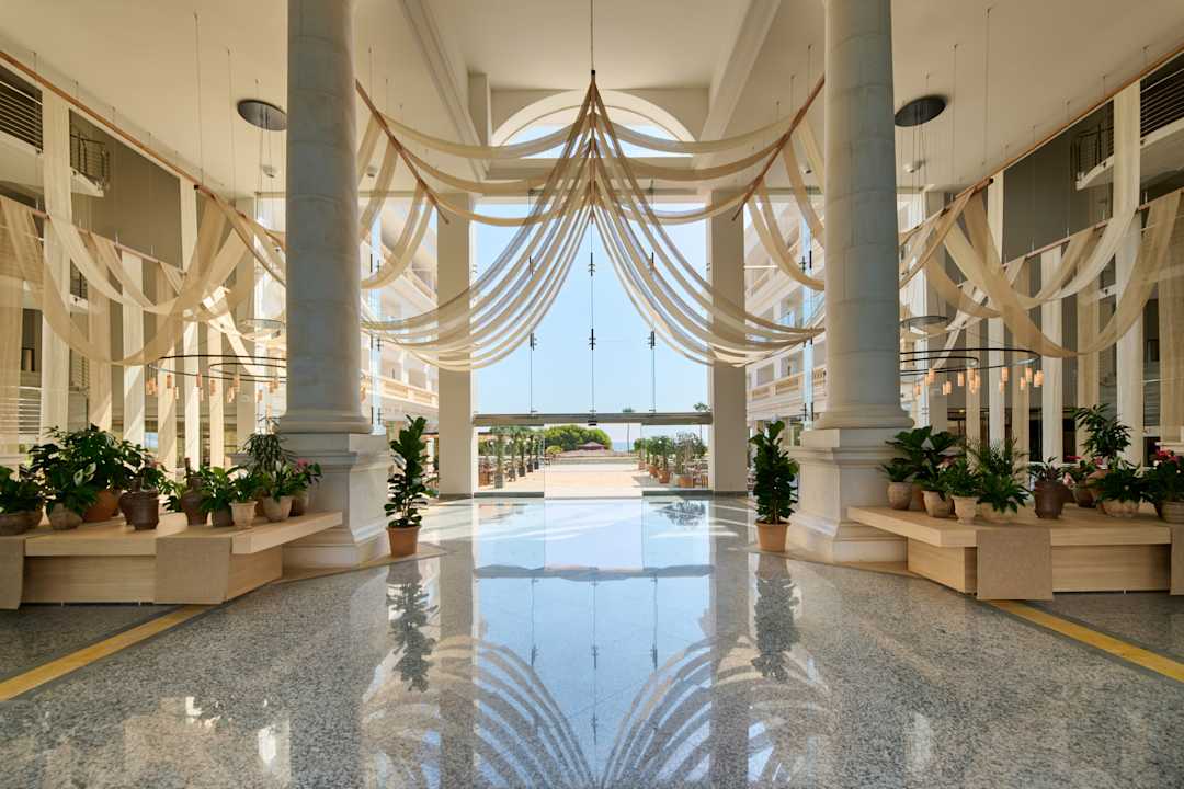 Lobby Sarena de Muro Resort Mallorca