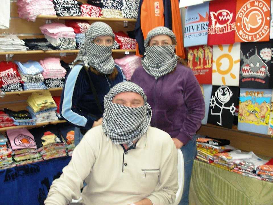 В магазине Hotel Royal Paradise