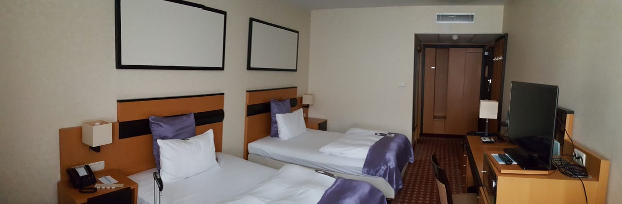 Zimmer Mercure Hotel Wiesbaden City