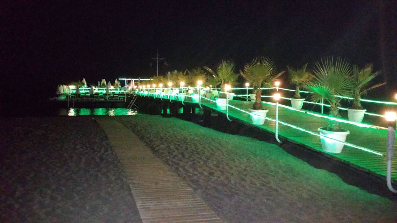 Pier Hotel Delphin Palace