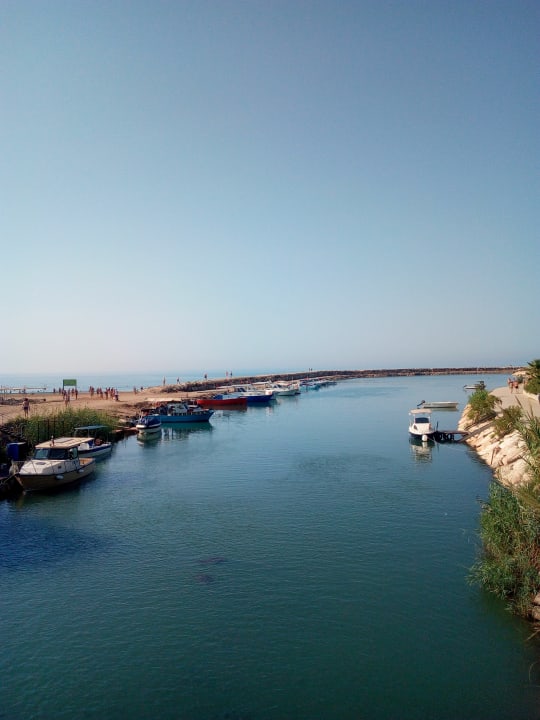 Strand Side Breeze Hotel