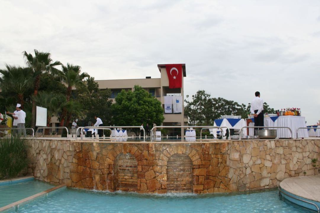 Actionspool mit Neuen Gästehaus Labranda Alantur Resort