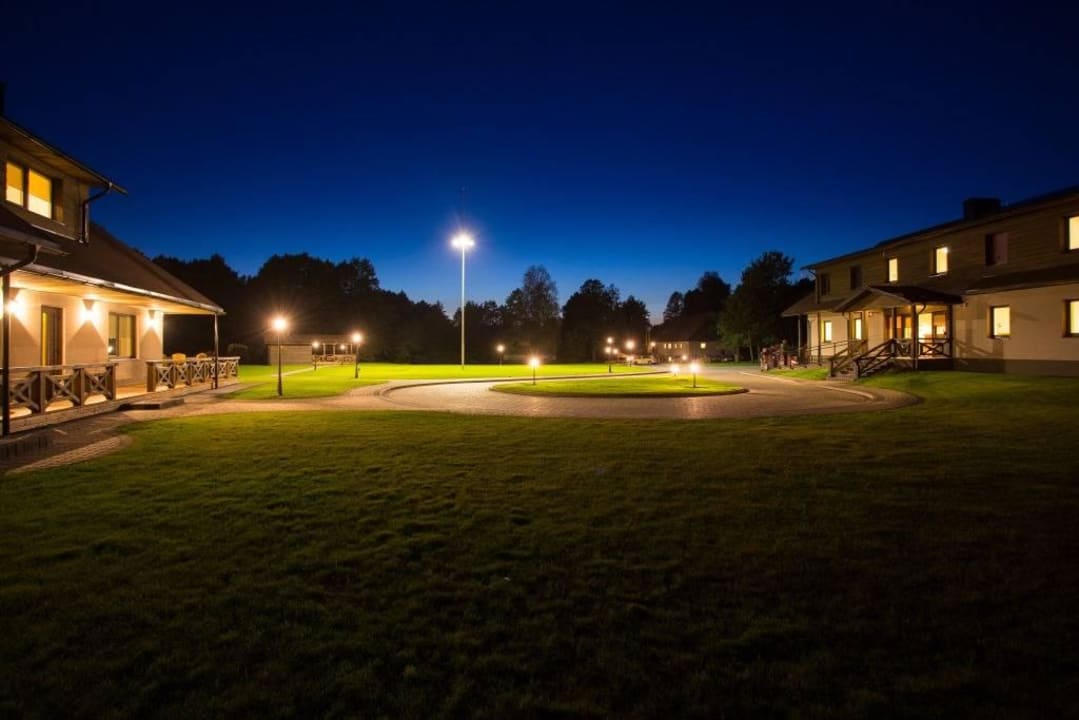Hotel yard  Hotel Igne