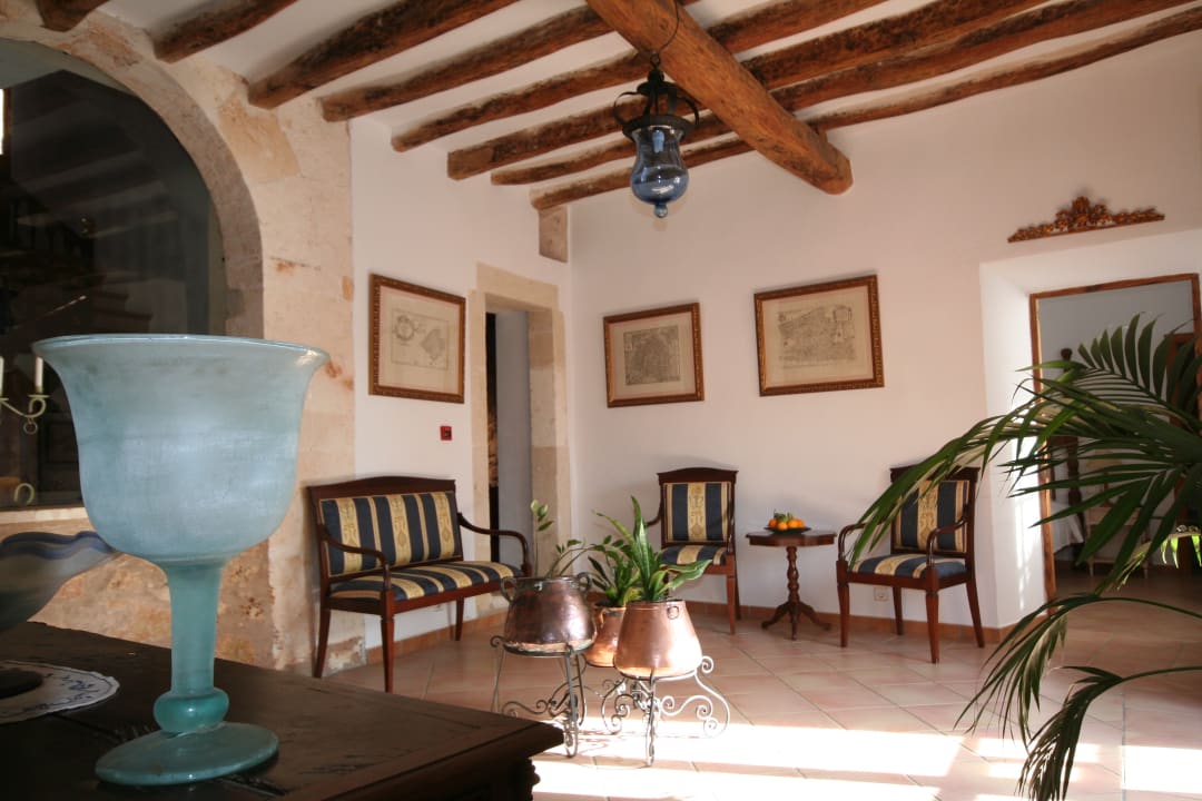 Lobby Hotel Sa Galera