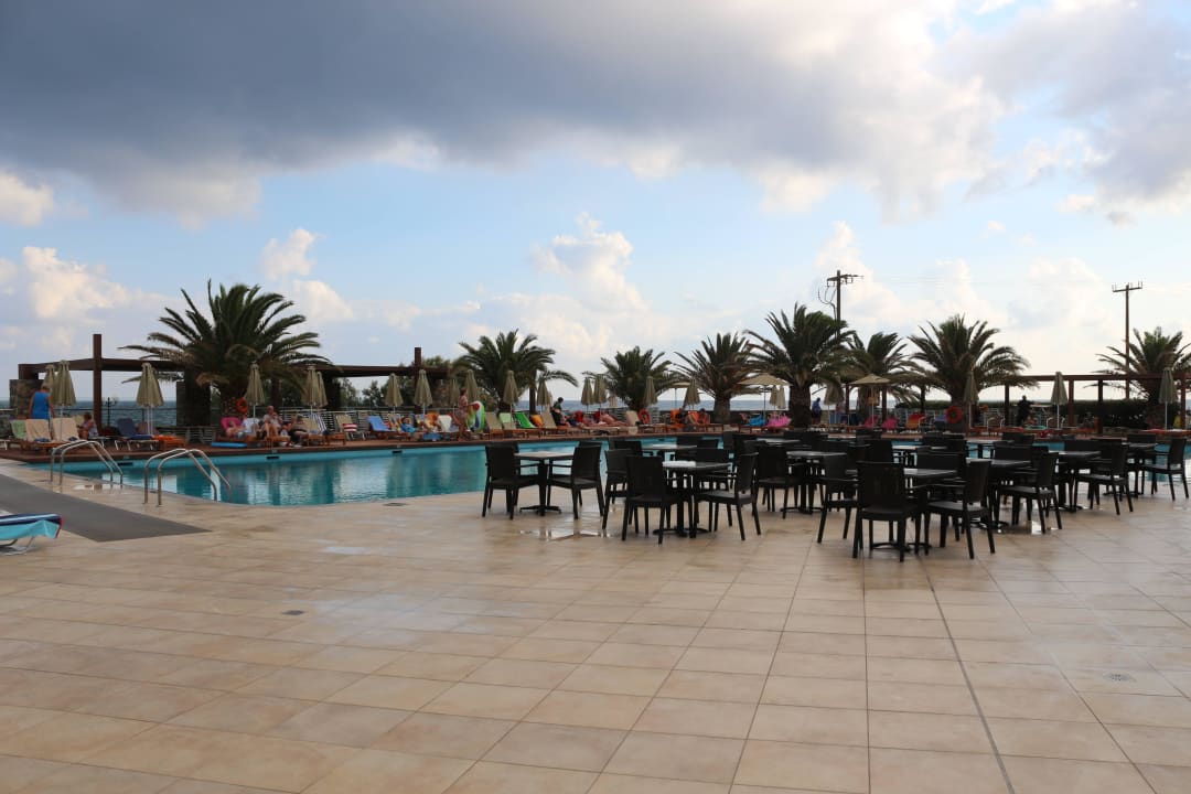Pool Hotel Aphrodite Beach Club