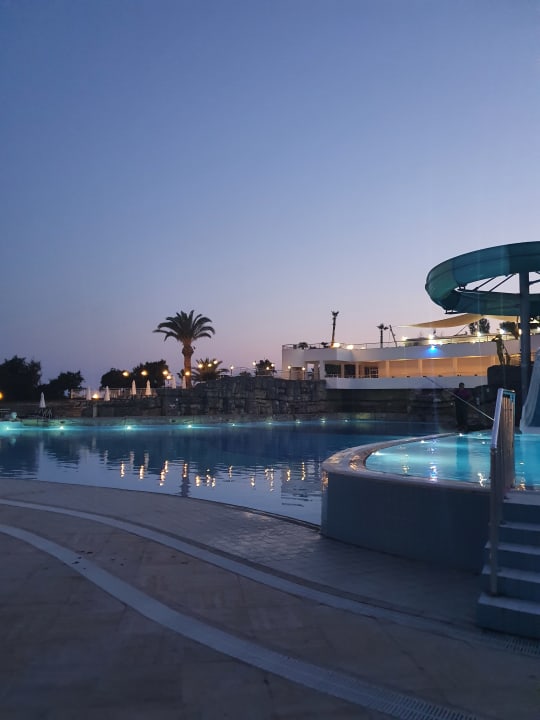 Pool Monachus Family Resort Sorgun