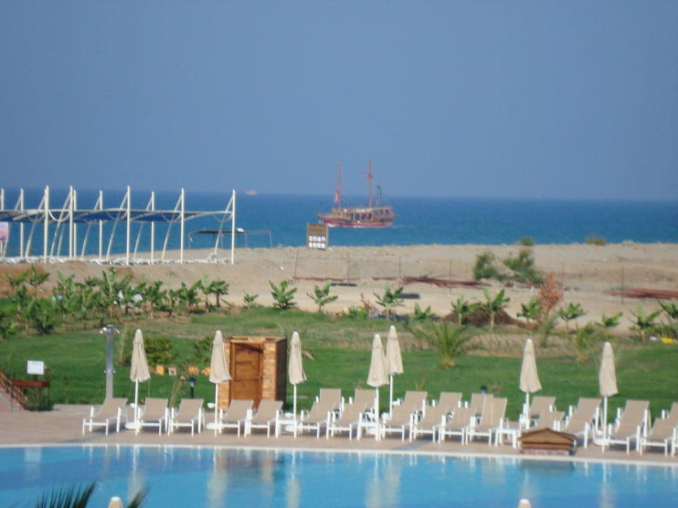 Blick von der Terrasse Seaden Sea World Resort & Spa