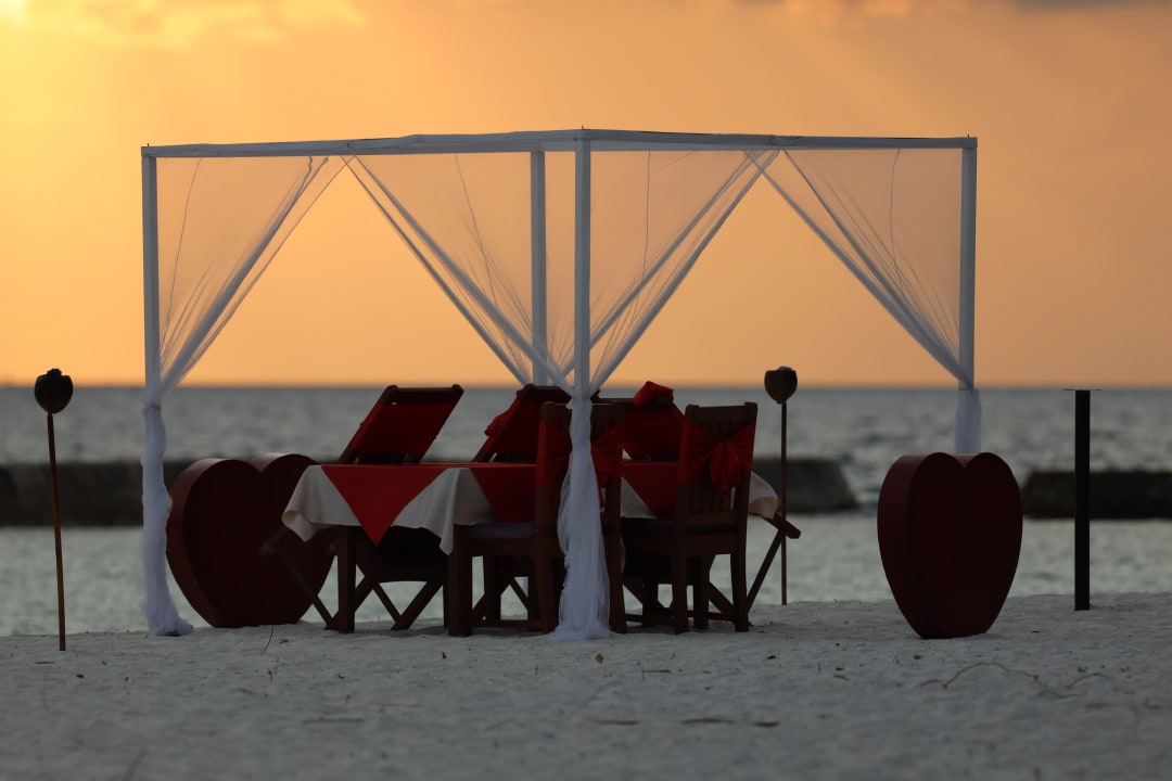 Strand Ellaidhoo Maldives by Cinnamon