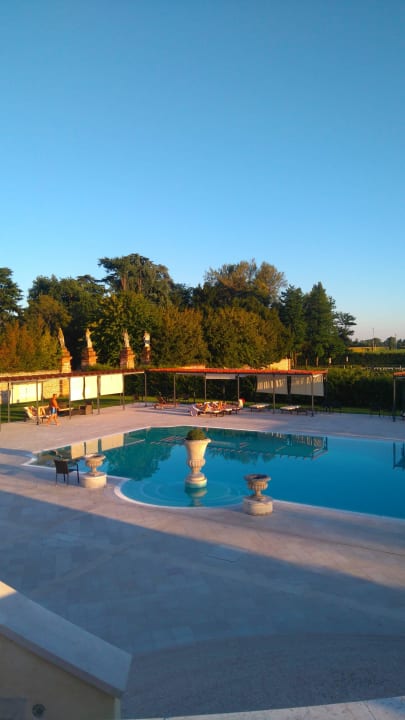 Wunderbarer Pool/Abendstimmung Hotel Relais Villa Cornér Della Regina
