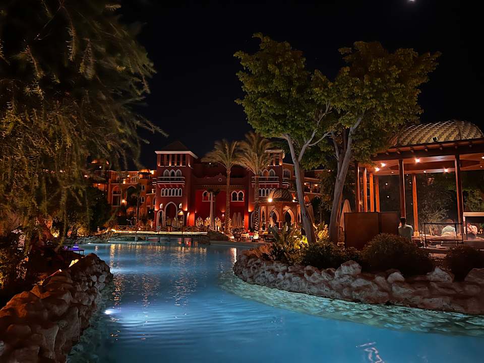 Pool The Grand Resort
