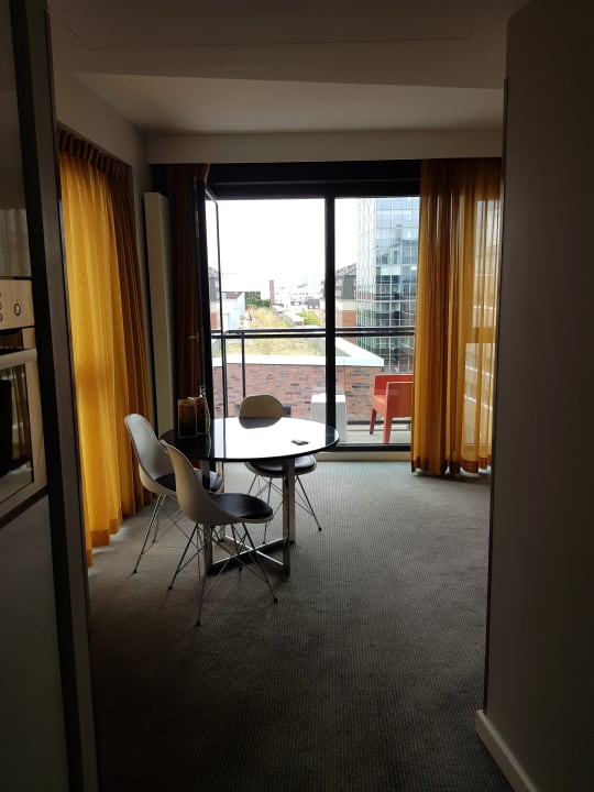 "Zimmer" Adina Apartment Hotel Hamburg Michel (Hamburg) • HolidayCheck