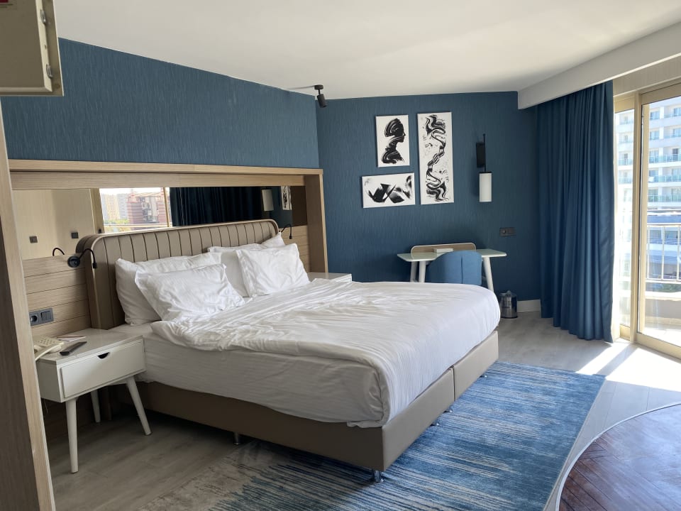 Zimmer Royal Wings Hotel