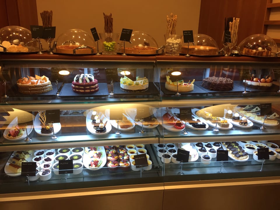 Gastro Gloria Serenity Resort